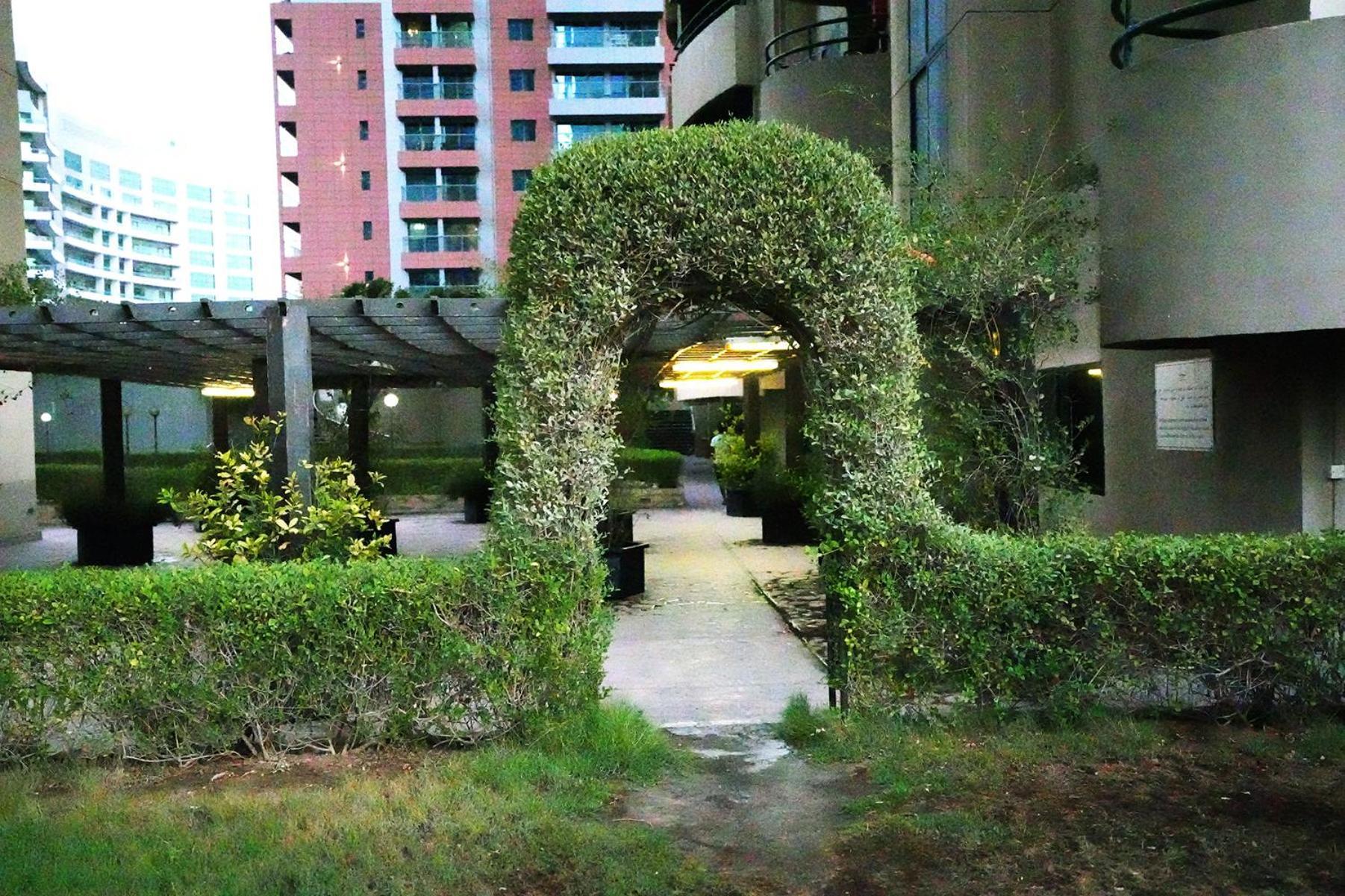 Quiet Partition Room In Tecom Barsha Heights Dubai Exterior foto